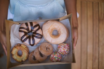 Doughnut Vault Chicago // Shades of Pinck