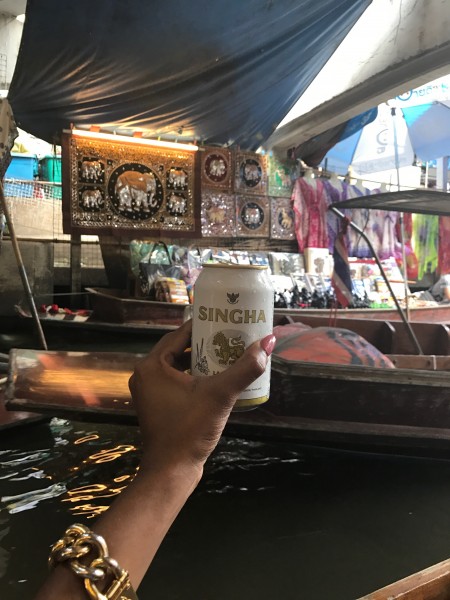 Damnoen Saduak's Floating market Thailand | Shades of Pinck