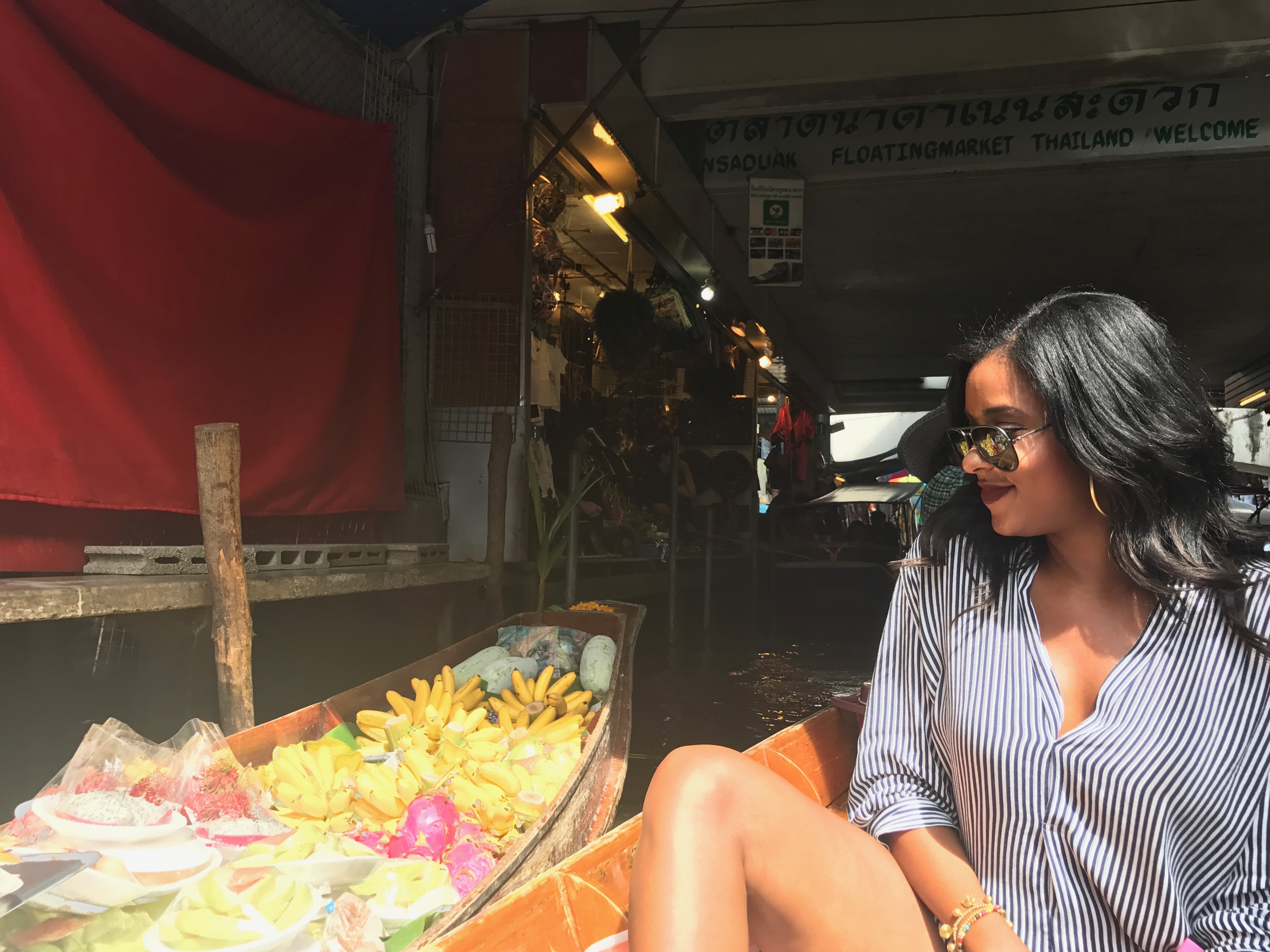 Damnoen Saduak's Floating market Thailand | Shades of Pinck