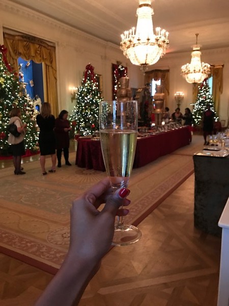 White house Christmas holiday party // Shades of pinck