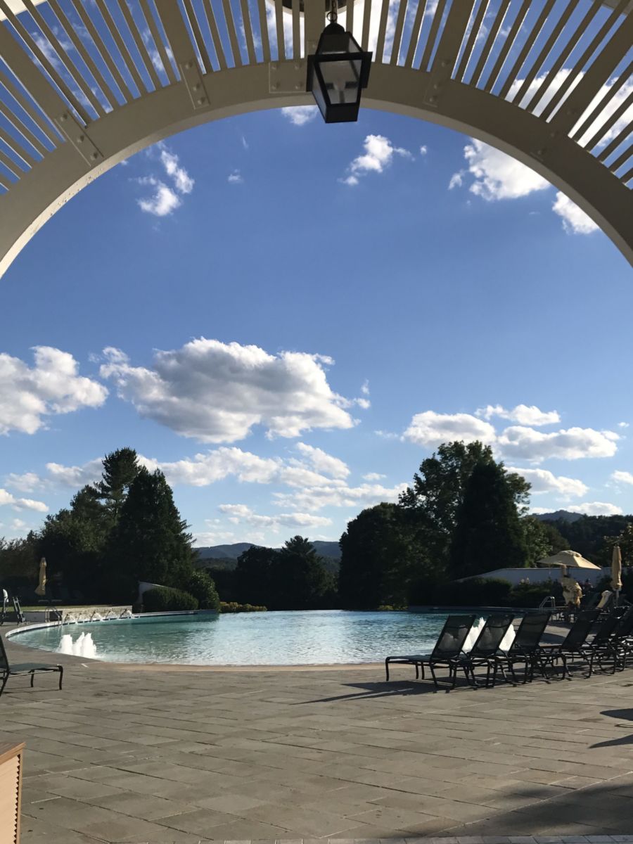 Guide to Greenbrier - Shades of Pinck