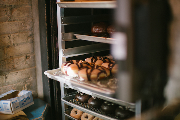 Doughnut Vault Chicago // Shades of Pinck