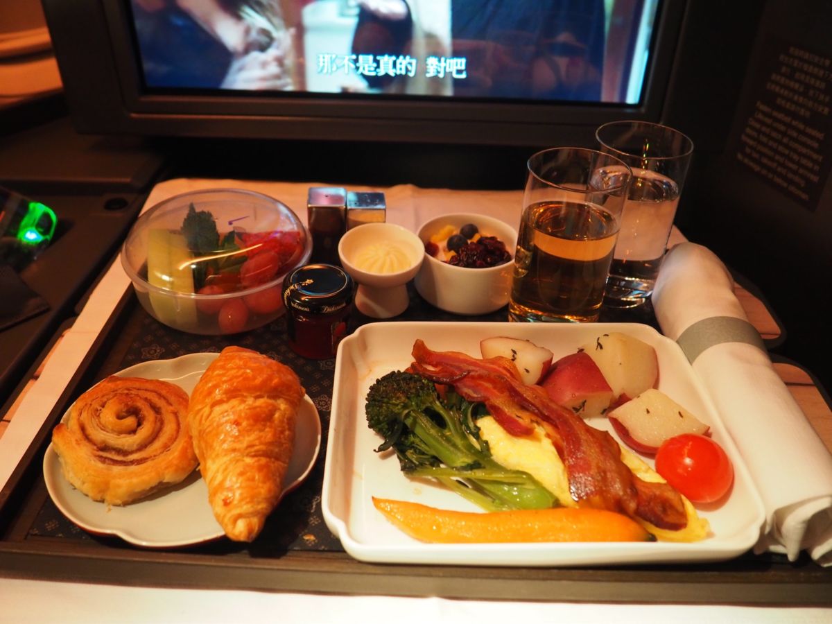 China Airlines first class business class flights travel | Shades of Pinck