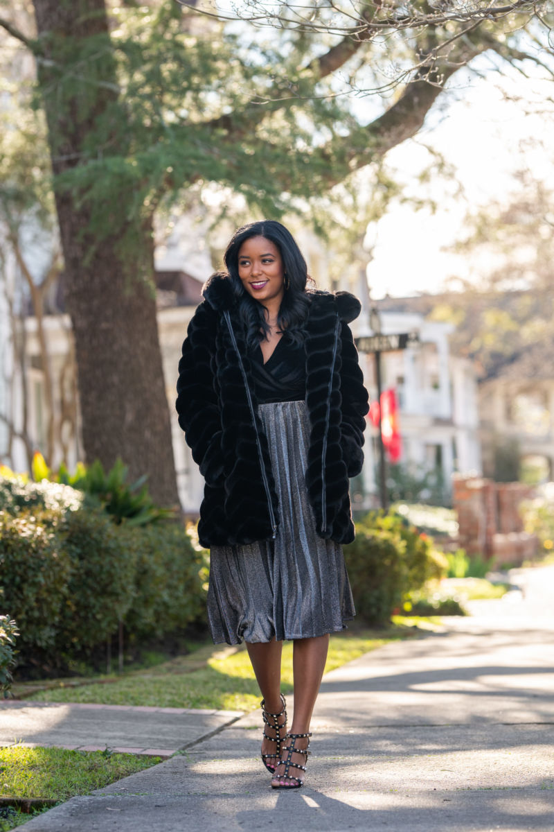 outfit, city, New Years, coat, skirt, top, heels, glitter, elegant